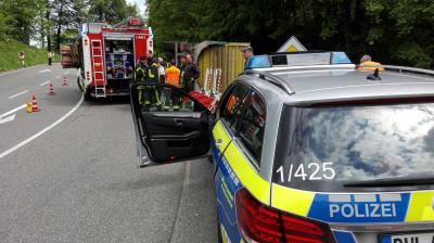 Loewenstein: Umgekippter Lkw-Kipper - Fahrer verletzt